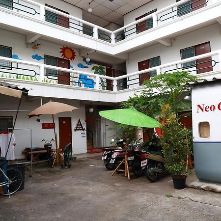 Neo Court Hotel Chiang Mai Exterior foto