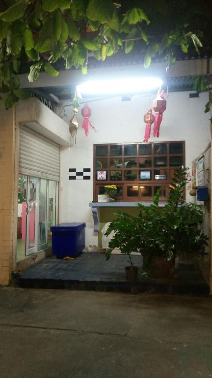 Neo Court Hotel Chiang Mai Exterior foto